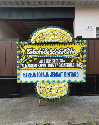 Papan Bunga Duka di Muara Siban